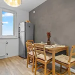 Appartamento New Luxurious With Park View