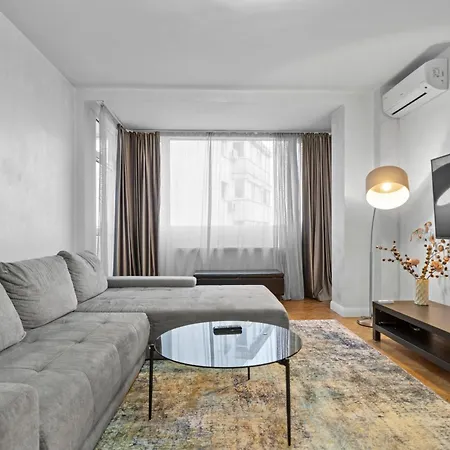 Apartment New Luxurious With Park View *