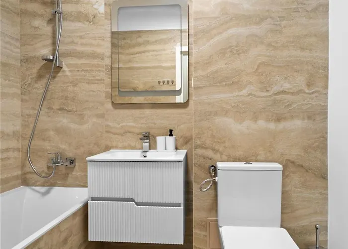 New Luxurious With Park View Bukareszt