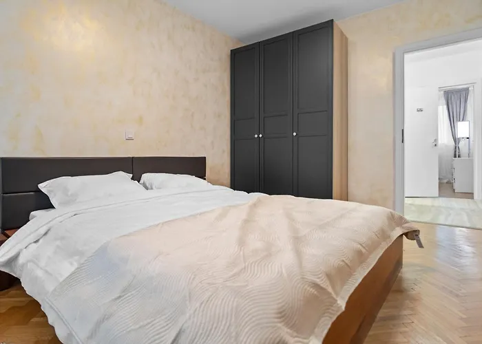 Apartament New Luxurious With Park View *