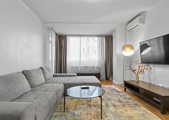 Apartament New Luxurious With Park View *