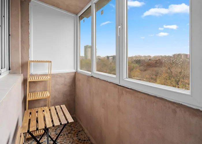Apartment New Luxurious With Park View Bucharest