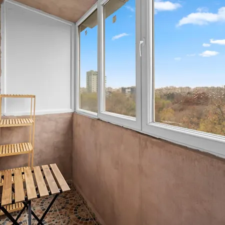 Apartment New Luxurious With Park View Bukarest