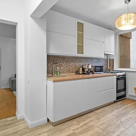 Apartment New Luxurious With Park View Bukarest